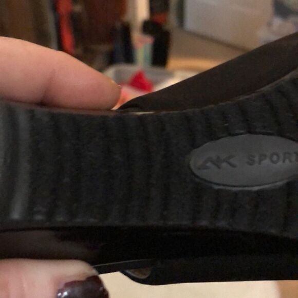 Anne Klein sport slide on shoes - Picture 5 of 7